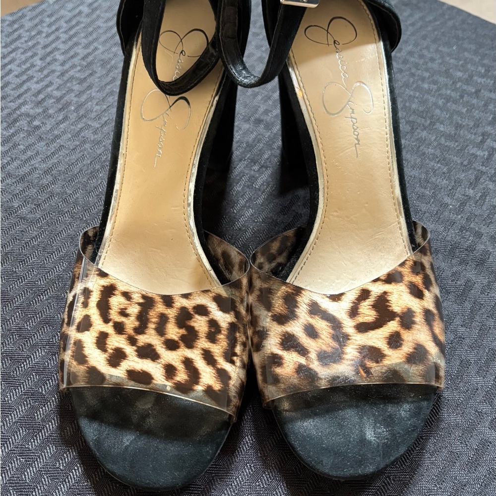 Jessica Simpson Brown and Black Heels